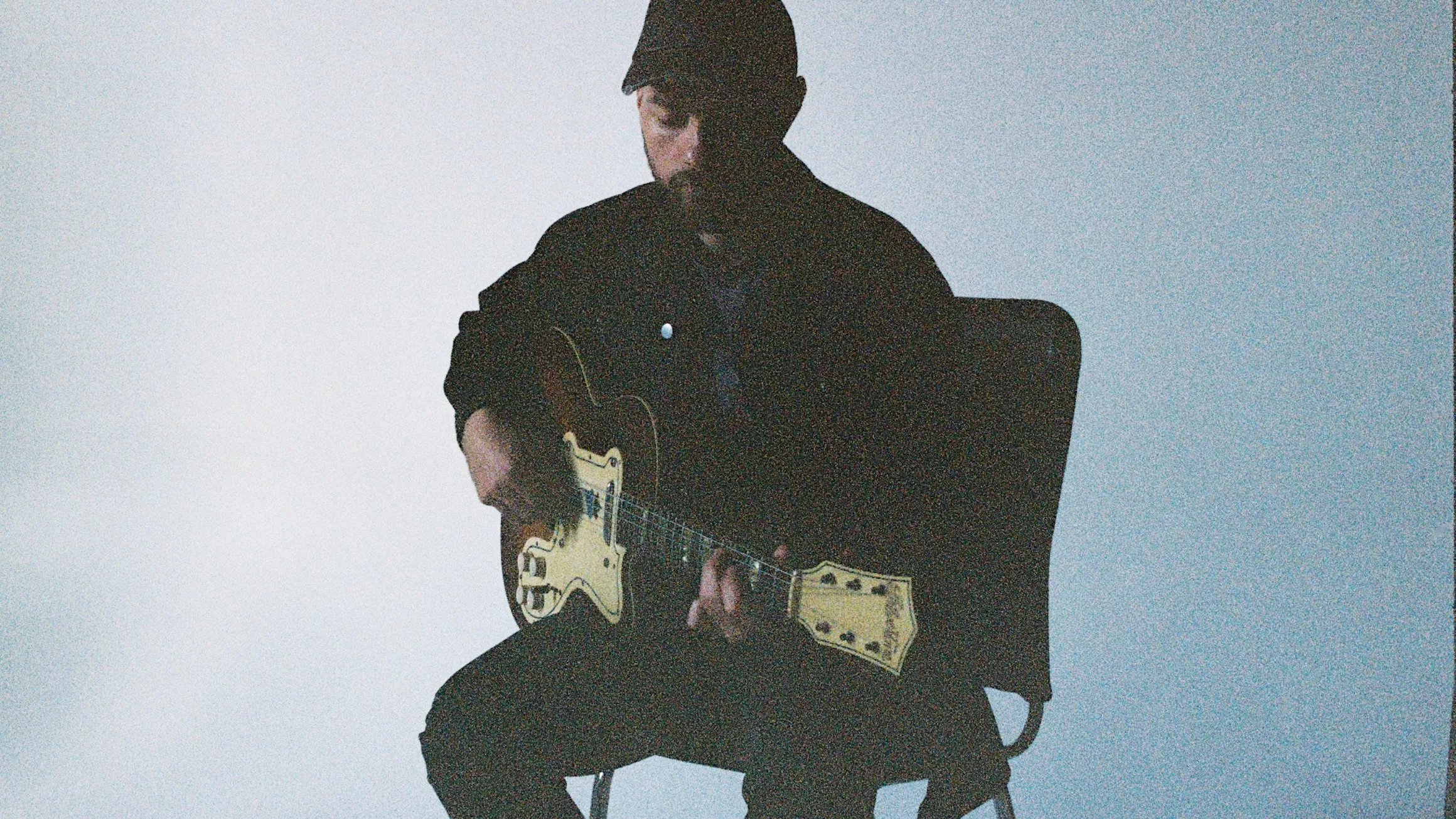 20260729_asgeir_smoke_-_lead_shot-header.jpeg
