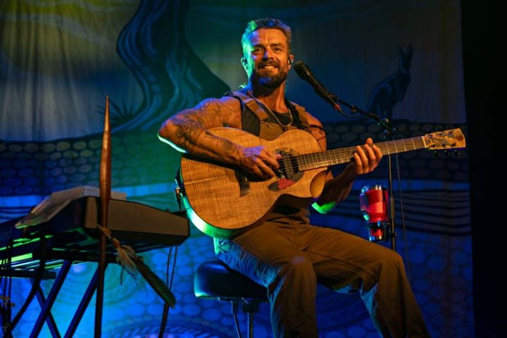 20240730_016_xavier_rudd_kopie.jpg